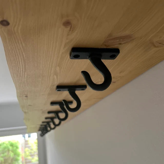 Pack of x5 Iron Cup Hooks