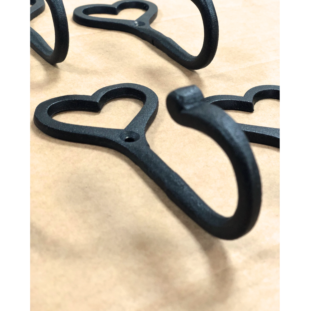 Handmade Iron Heart Hooks x7